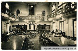 Sala de lectura biblioteca Santiago Severín